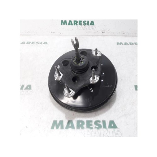 Renault - Clio - Brake servo