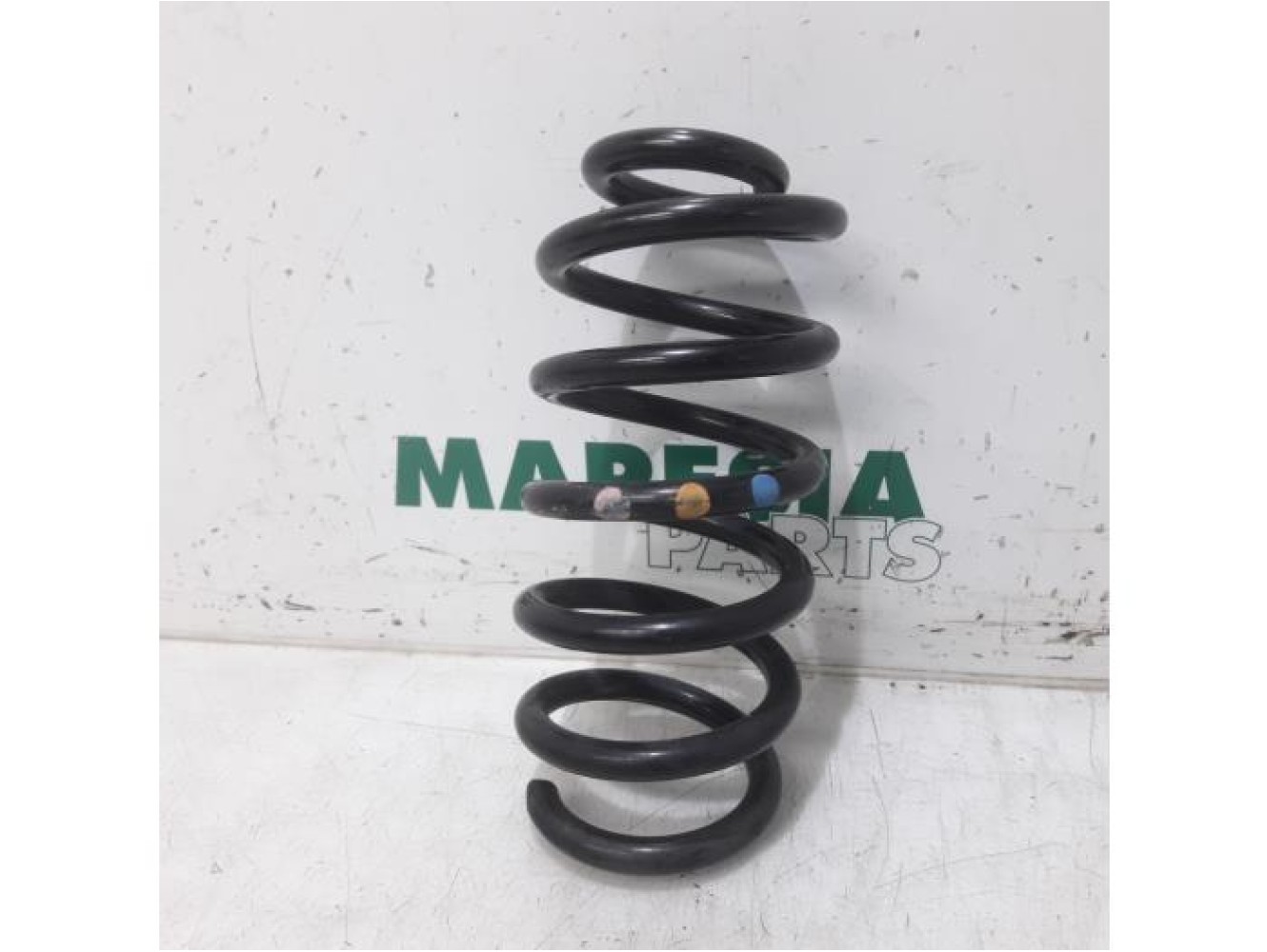 Renault - Clio - Rear coil spring