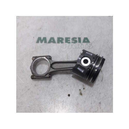Citroen - C4 Picasso - Piston