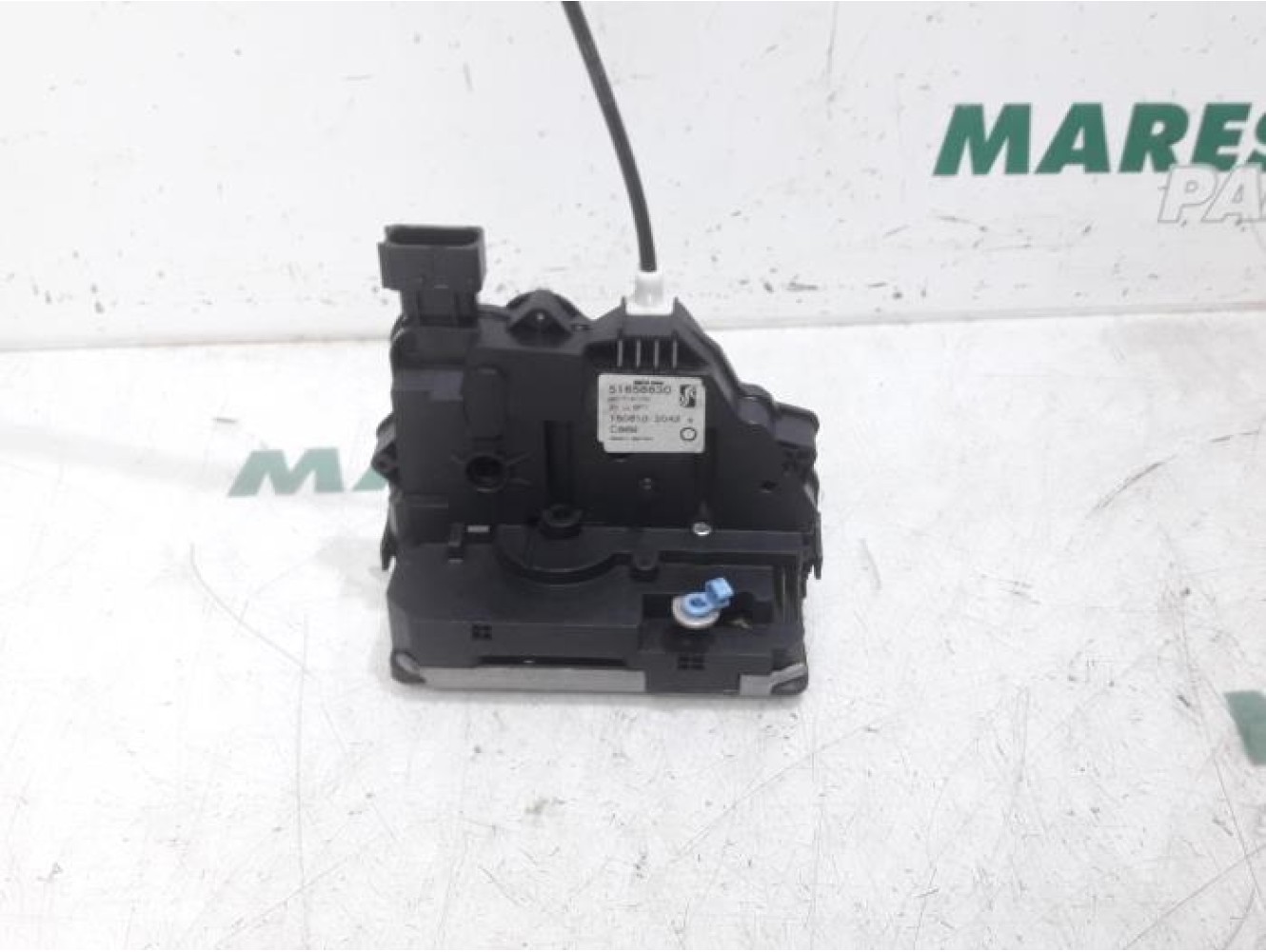 Fiat - Punto Evo - Front door lock mechanism 4-door, right