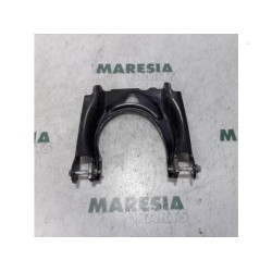 Peugeot - 407 - Front upper wishbone, right