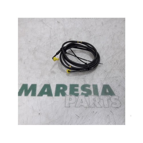 Peugeot - 207 - Conduit hydraulique toit escamotable