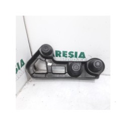 Renault - Clio - Rear bumper frame