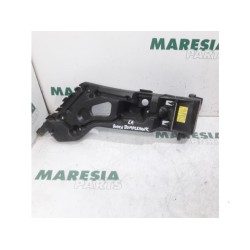Renault - Clio - Bumperframe achter