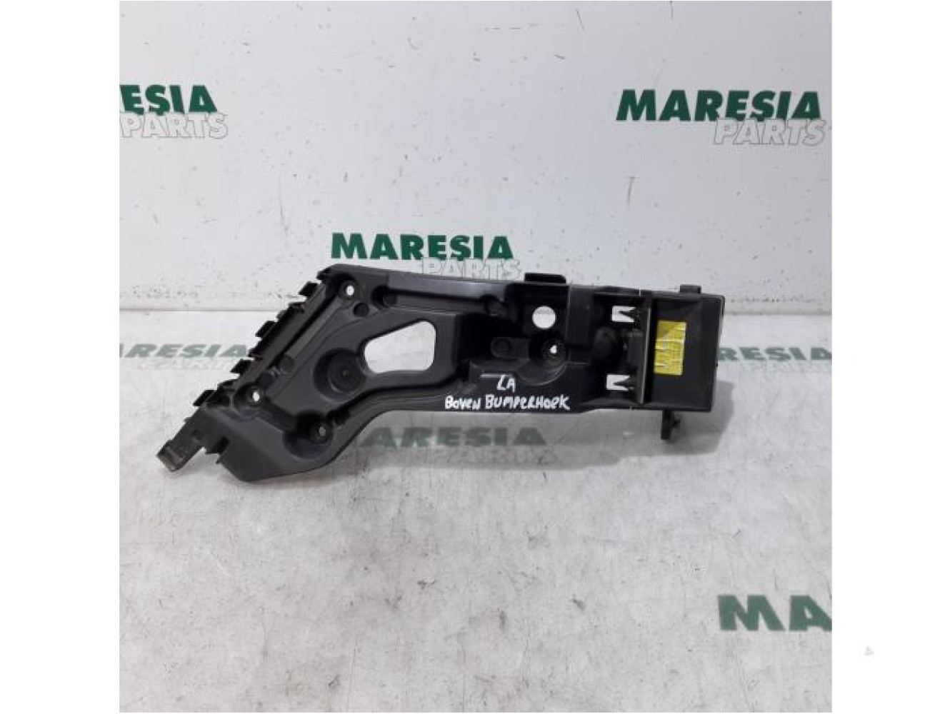 Renault - Clio - Bumperframe achter