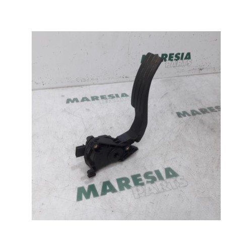 Renault - Clio - Gaspedalposition Sensor