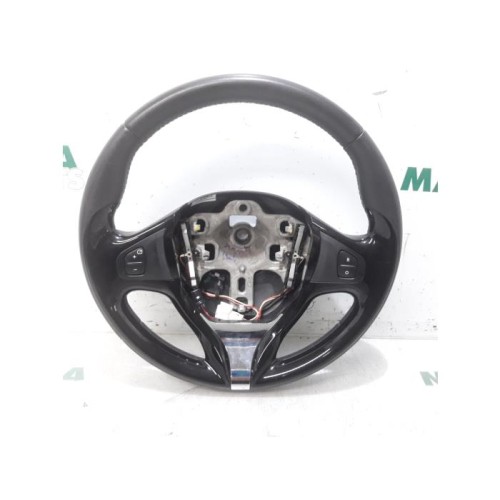 Renault - Clio - Steering wheel