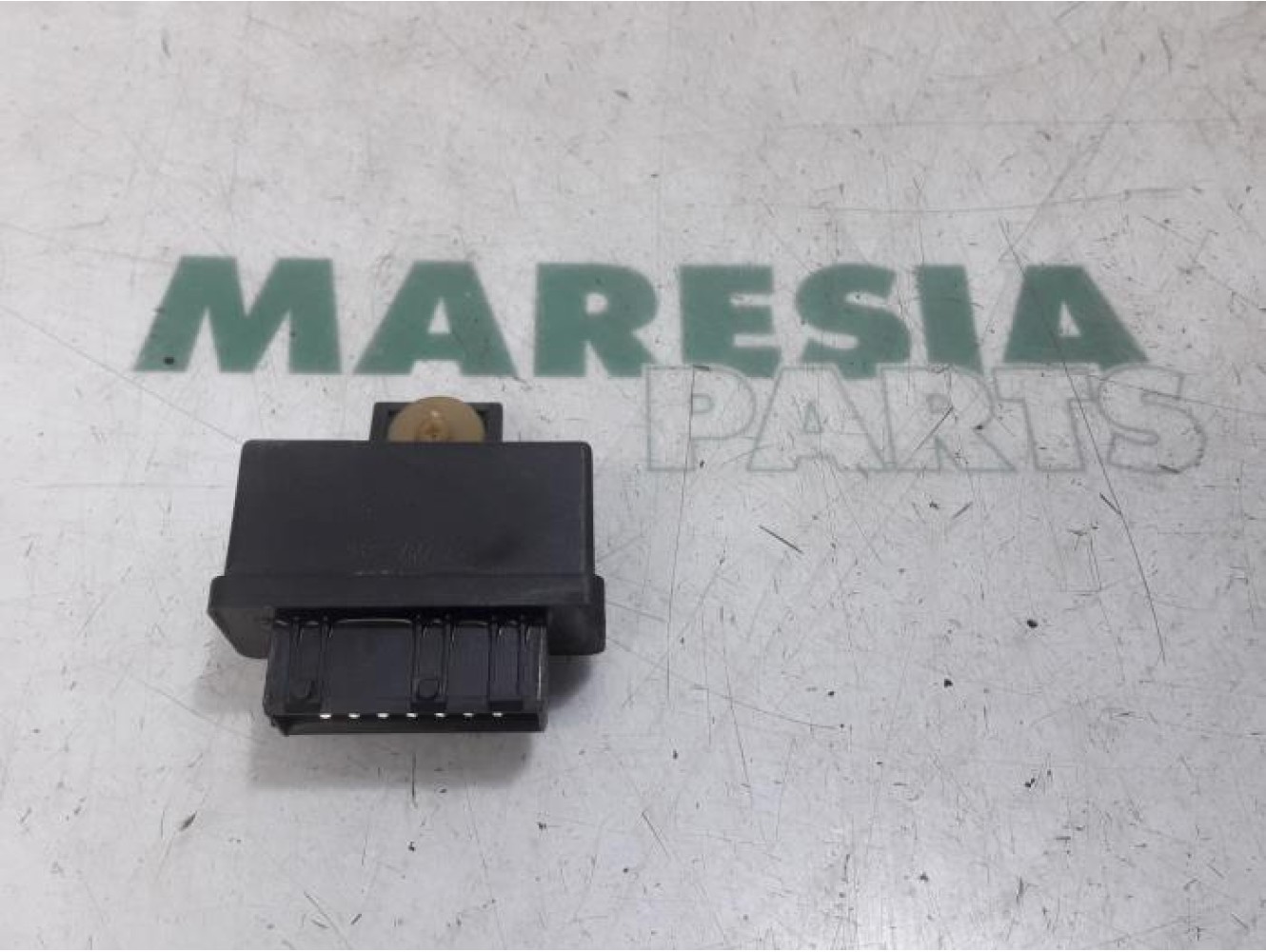 Peugeot - 207 - Relay