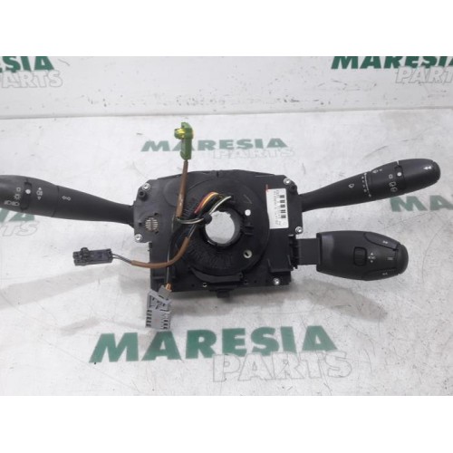 Peugeot - 207 - Steering column stalk