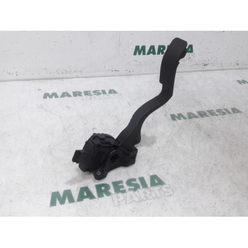 Peugeot - 207 - Gaspedalposition Sensor