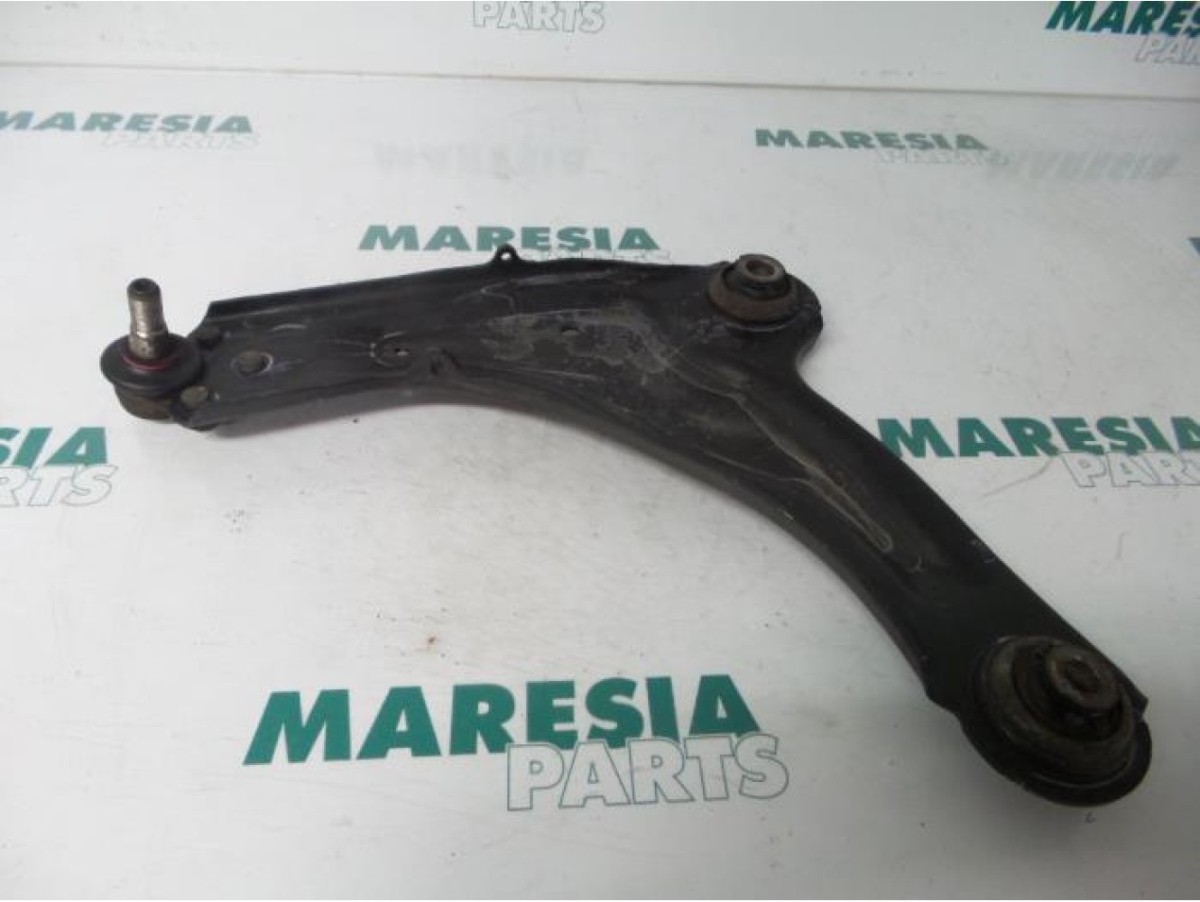 Renault - Laguna - Querlenker unten links vorne