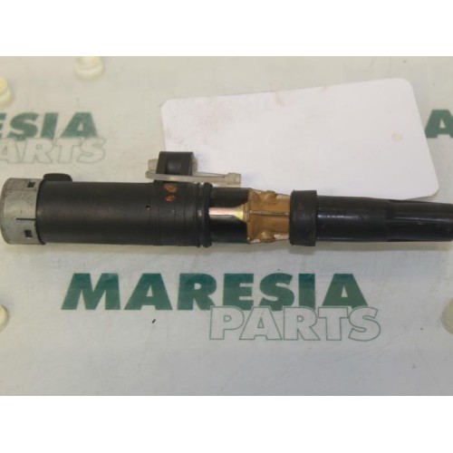 Renault - Megane Scenic - Ignition coil