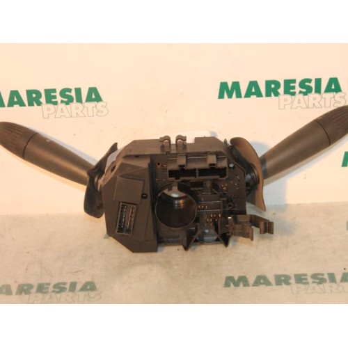 Fiat - Punto - Steering column stalk