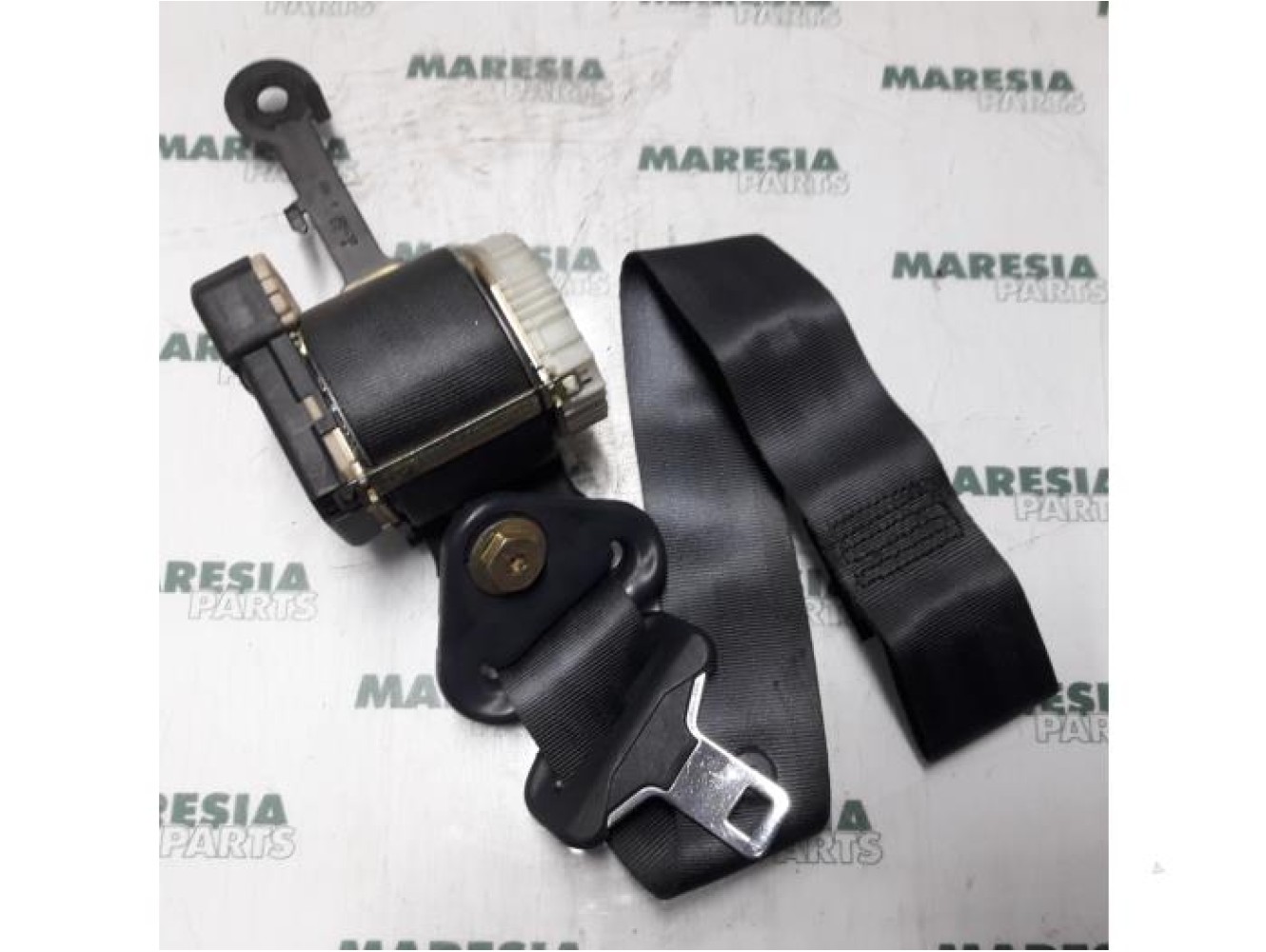 Renault - Clio - Front seatbelt, right