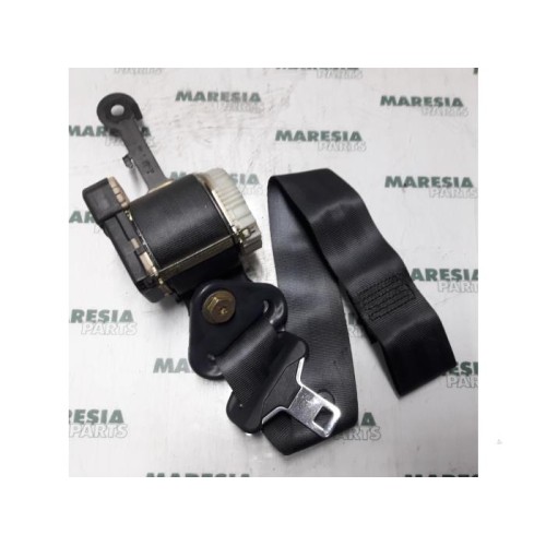 Renault - Clio - Front seatbelt, right