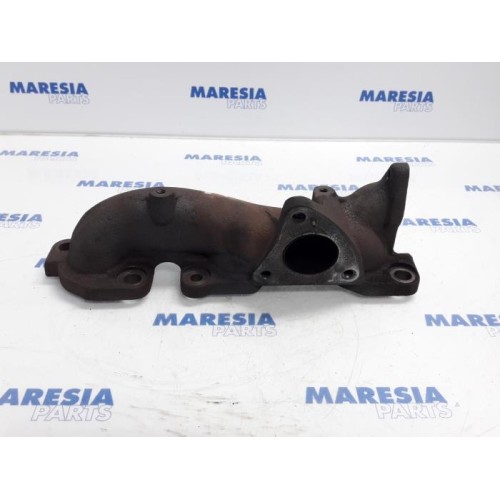 Citroen - C6 - Exhaust manifold