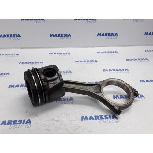 Citroen - C6 - Piston