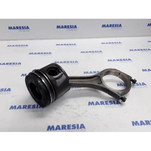 Citroen - C6 - Piston