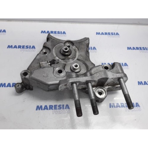 Fiat - Doblo - Engine mount