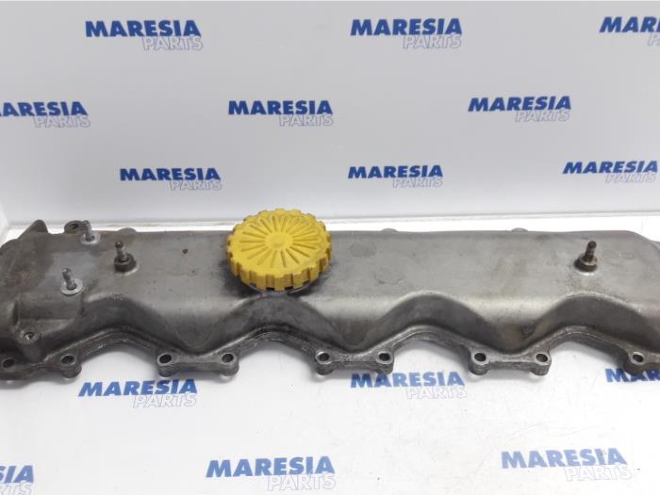 Peugeot - Boxer - Rocker cover