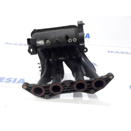 Peugeot - 106 - Intake manifold