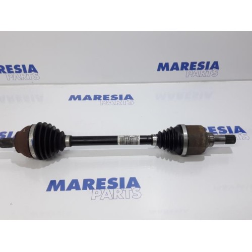 Peugeot - 2008 - Front drive shaft, left