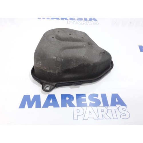 Peugeot - 207 - Gearbox cover