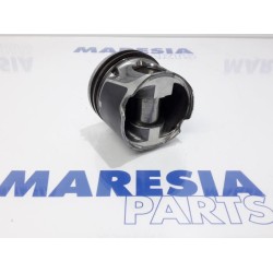 Renault - Trafic - Piston