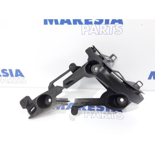 Peugeot - 2008 - Rear bumper frame