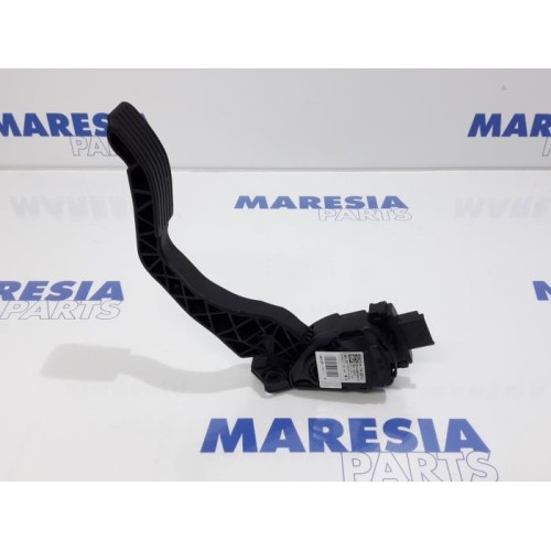 Peugeot - 2008 - Throttle pedal position sensor