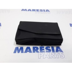 Renault - Megane - Instruction Booklet