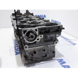 Peugeot - Expert - Cylinder head