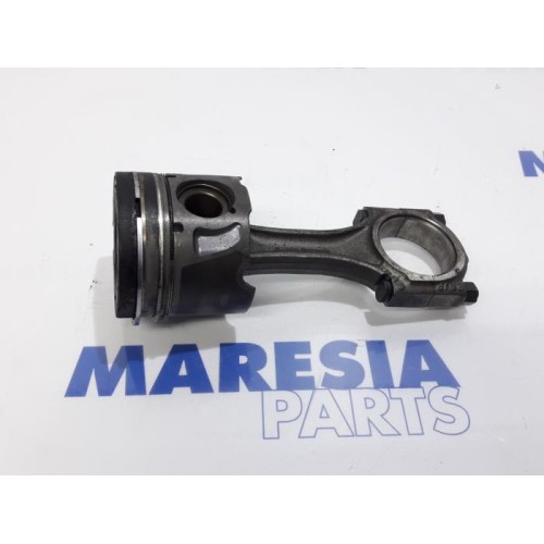 Peugeot - Expert - Piston