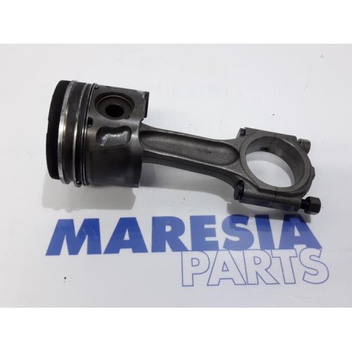Citroen - C5 - Piston