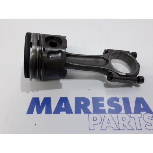 Citroen - C5 - Piston