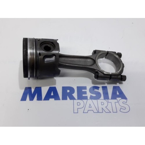 Citroen - C5 - Piston
