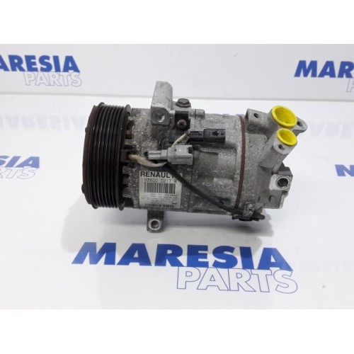 Renault - Clio - Air conditioning pump
