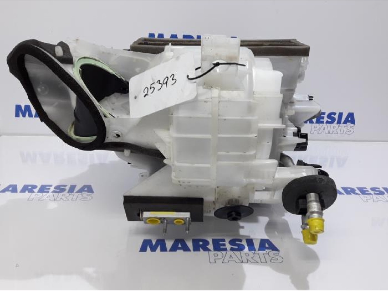 Peugeot - 2008 - Heater housing