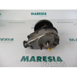 Renault - Megane Scenic - Pompe direction assistée