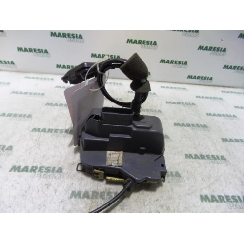 Renault - Espace - Rear door mechanism 4-door, right