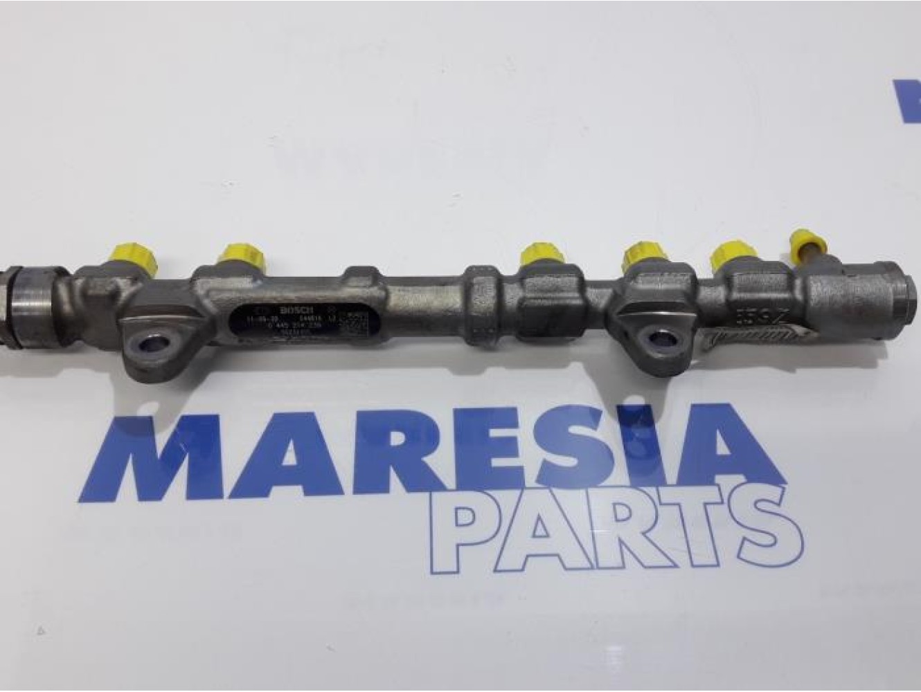 Alfa Romeo - Mito - Fuel injector nozzle