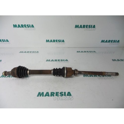 Peugeot - Partner - Front drive shaft, right