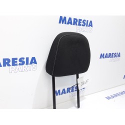 Citroen - C3 - Headrest