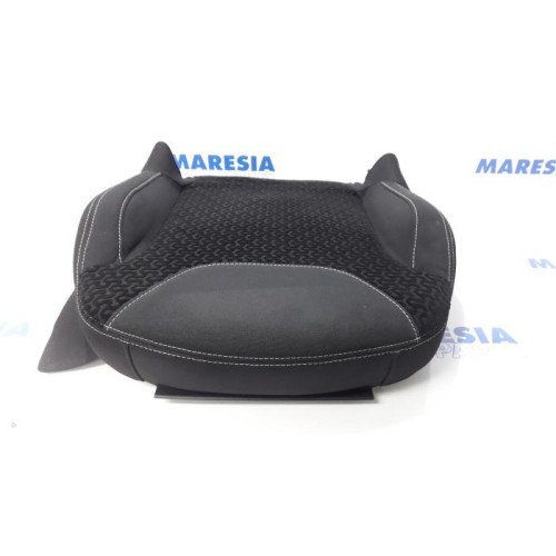 Citroen - C3 - Sitz Verkleidung links