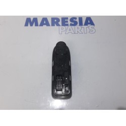 Citroen - C3 - Multi-functional window switch