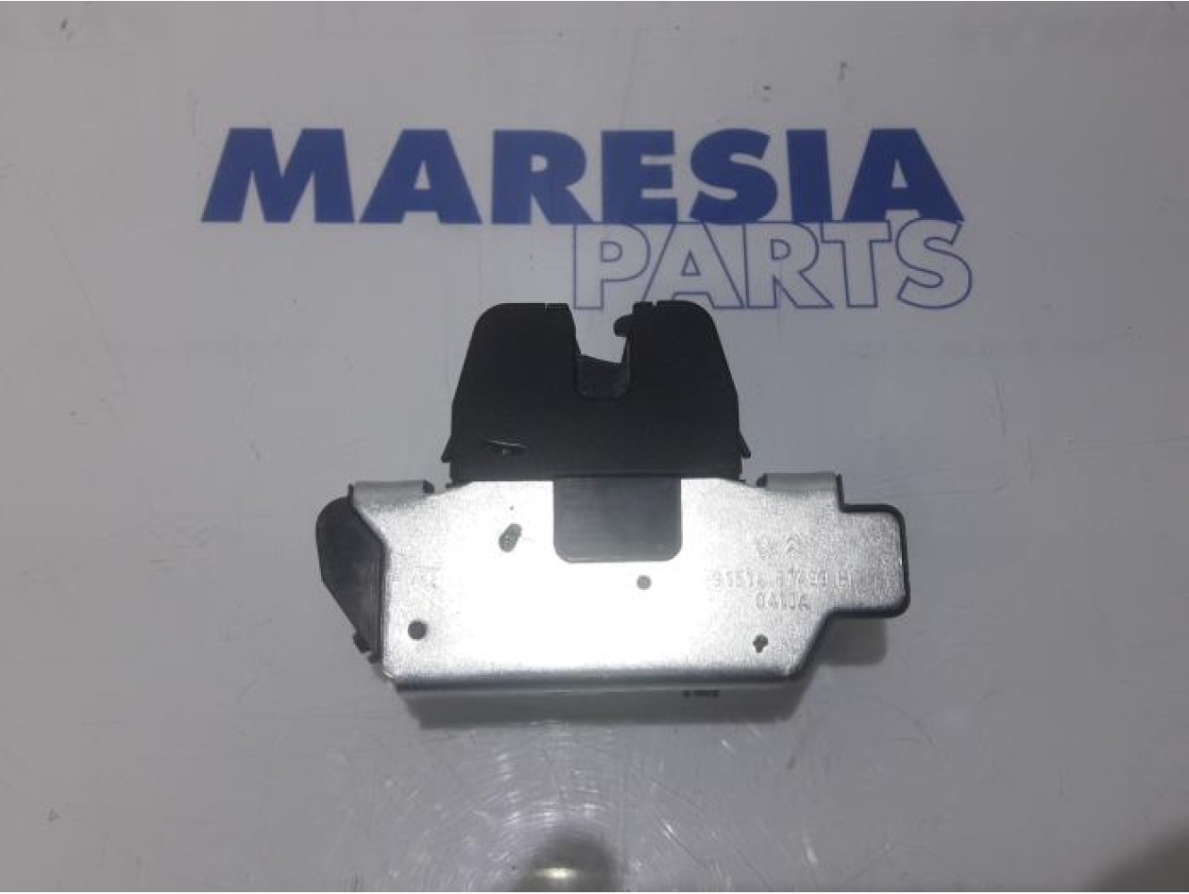 Citroen - C3 - Tailgate lock mechanism