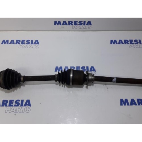 Fiat - Punto Evo - Front drive shaft, right