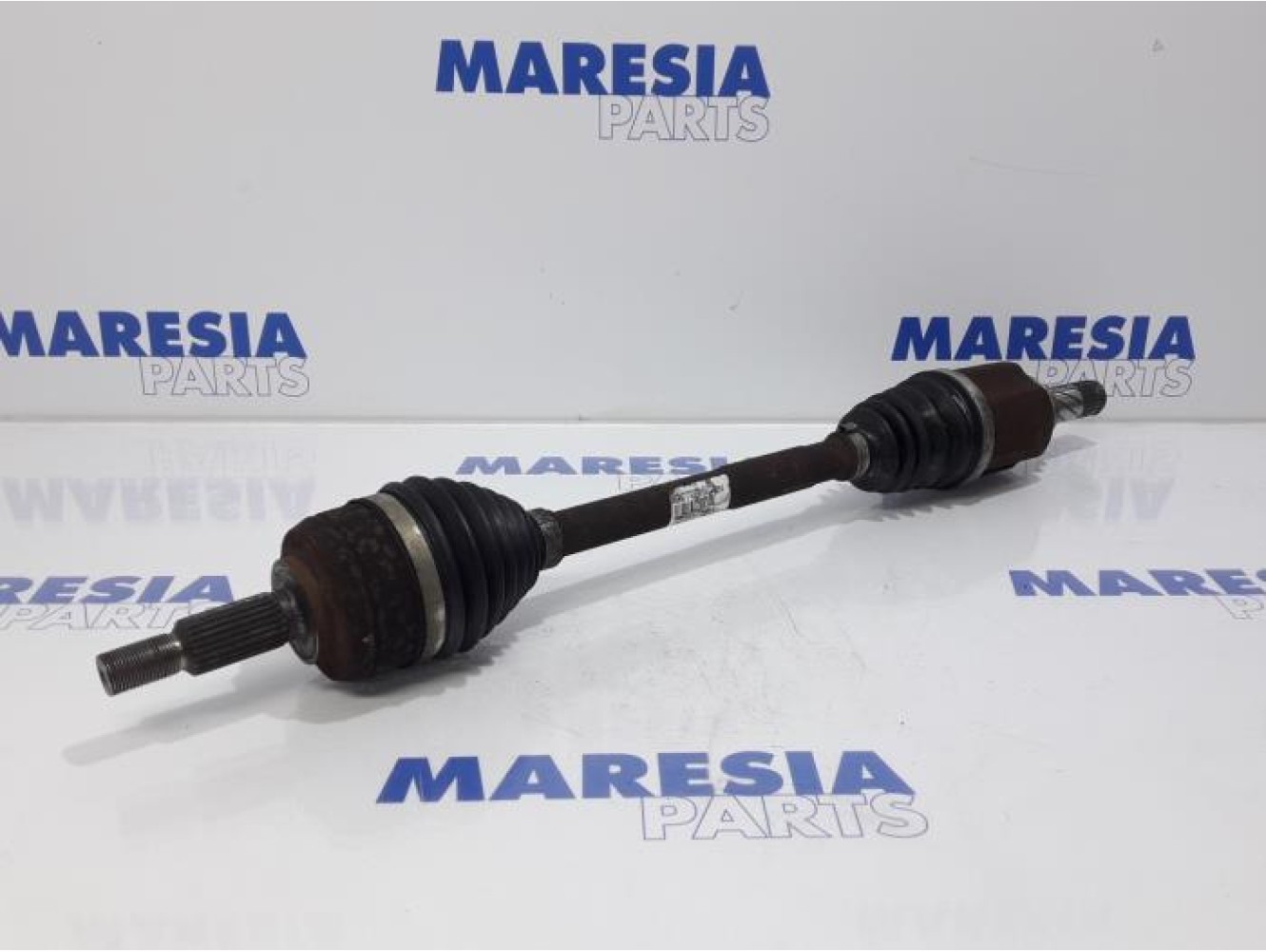 Renault - Megane - Aandrijfas links-voor