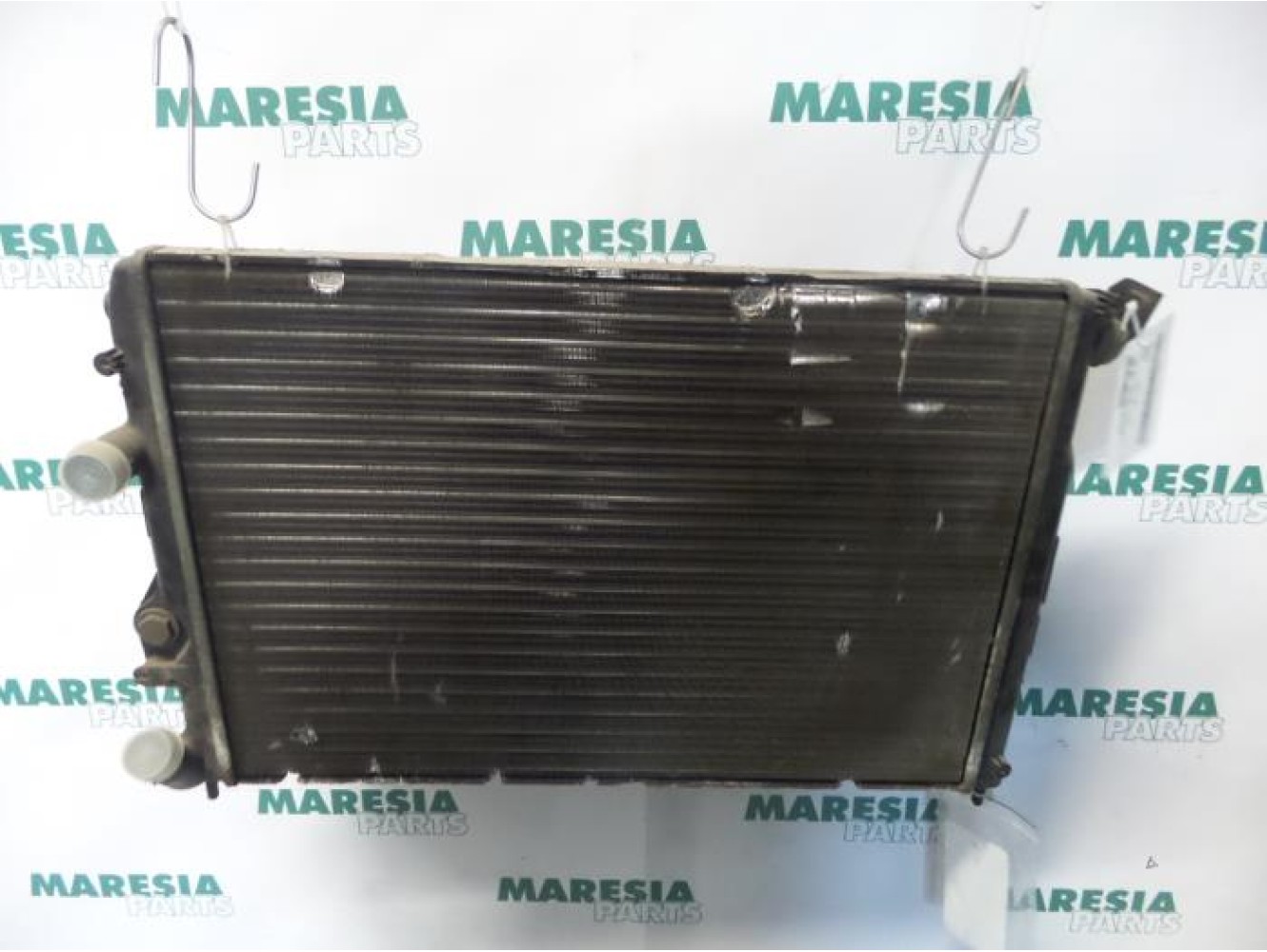 Renault - Megane - Radiator