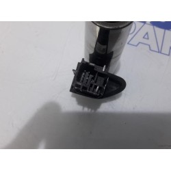 Renault - Clio - Panic lighting switch